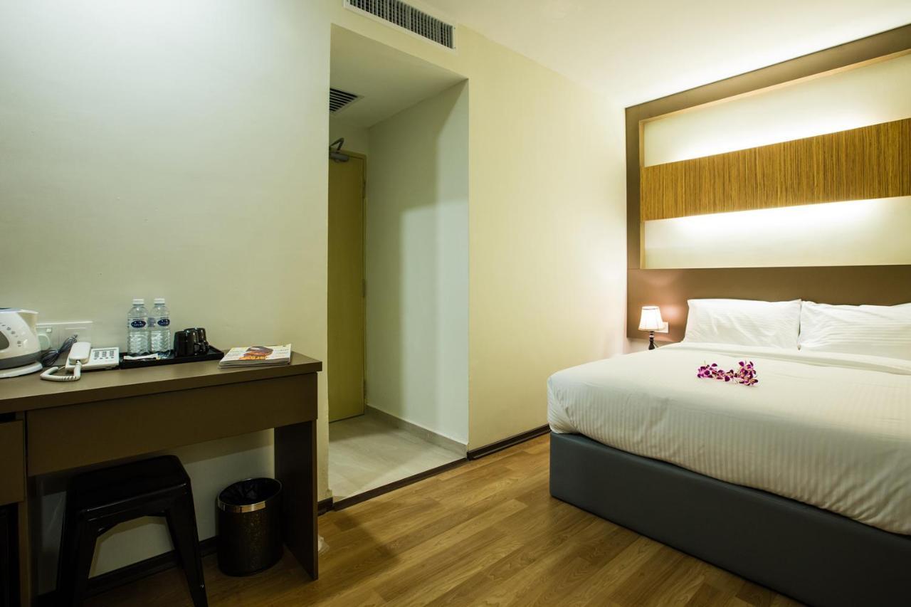 Hotel Ciq @ Wong Ah Fook Джохор-Бару Экстерьер фото